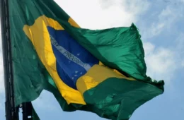 Brasileiro mais feliz? Brasil sobre oito posições no ranking global da felicidade