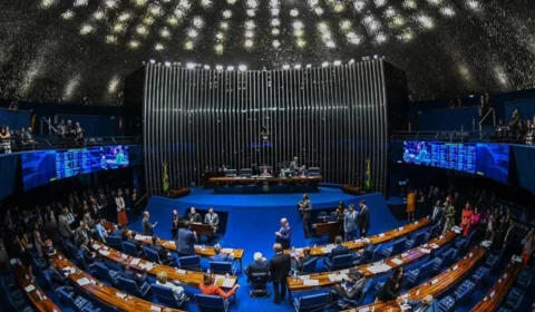 Senado: crimes contra mulheres e idosos terão punições mais duras; entenda