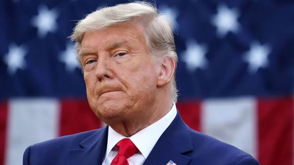 Como Trump pode contornar a Constituição para tentar um terceiro mandato?