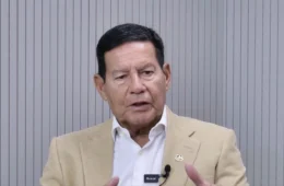 VÍDEO: Mourão revela sua linha de defesa para testemunhar a favor de Bolsonaro