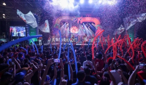 Carnaboi reúne mais de 27 mil torcedores do Caprichoso e Garantido em Manaus