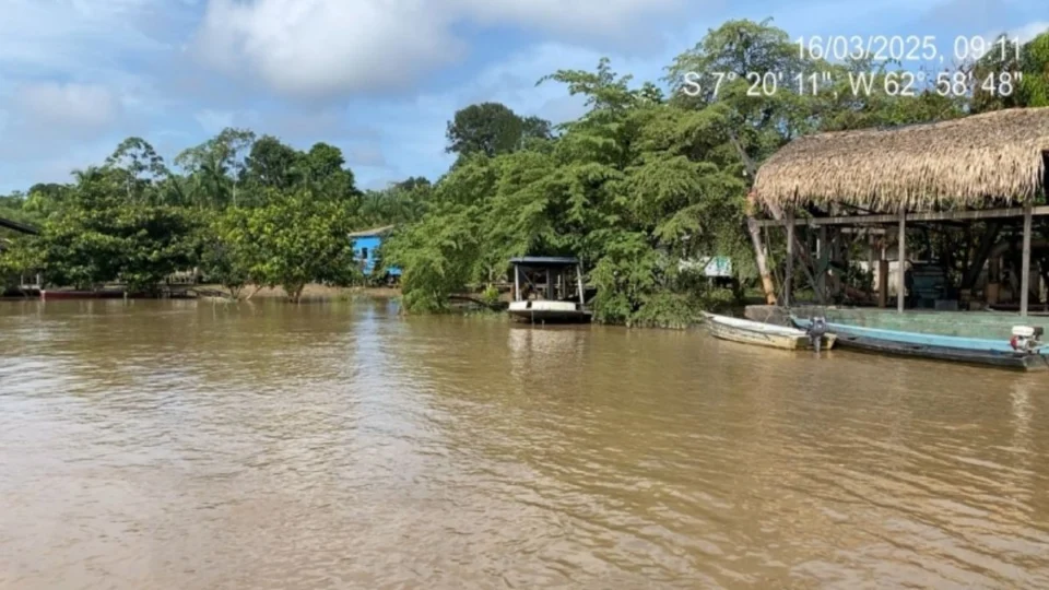 Rio Madeira atinge 23,19 metros e Humaitá decreta estado de emergência