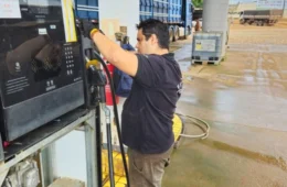 Vazamentos em bombas e outras irregularidades são detectados em postos de combustíveis em Ariquemes