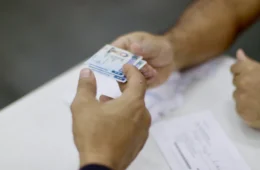 Migrantes podem retirar Registro Nacional Migratório em Manaus; saiba quando e onde