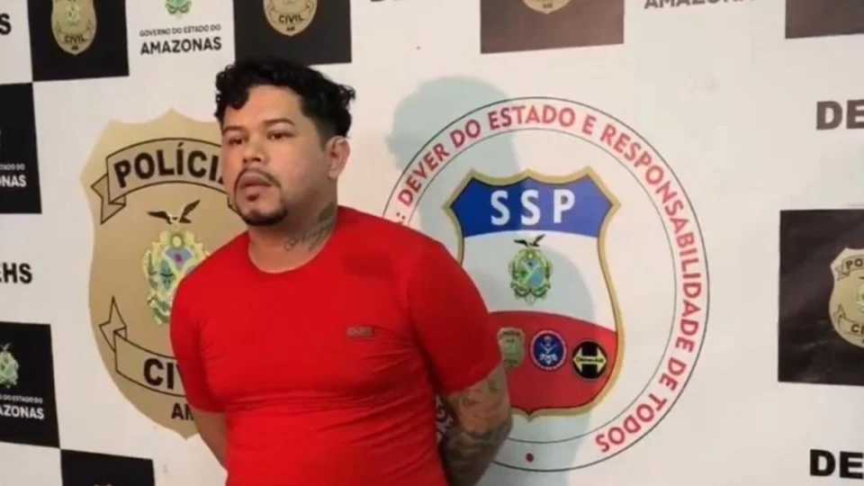 Pistoleiro de facção é preso por matar casal de namorados em Manaus