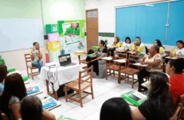 Oportunidade para alfabetizadores no Acre: saiba qual o salário e carga horária