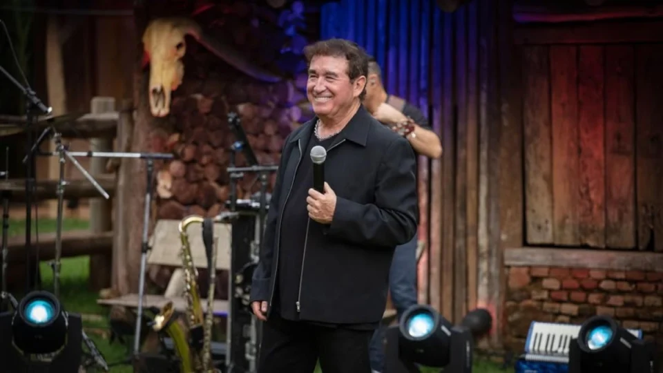 Só as antigas do Amado Batista! Ouça agora os clássicos além de ‘Folha Seca’