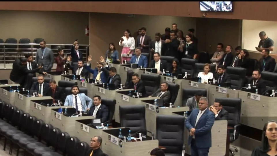 CMM aprova empréstimo de R$ 2,5 bilhões para a Prefeitura de Manaus