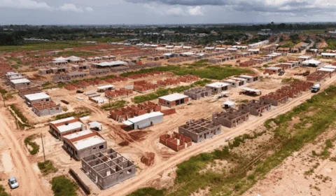 Governo do Acre investe em 800 novas casas populares; veja quem pode receber