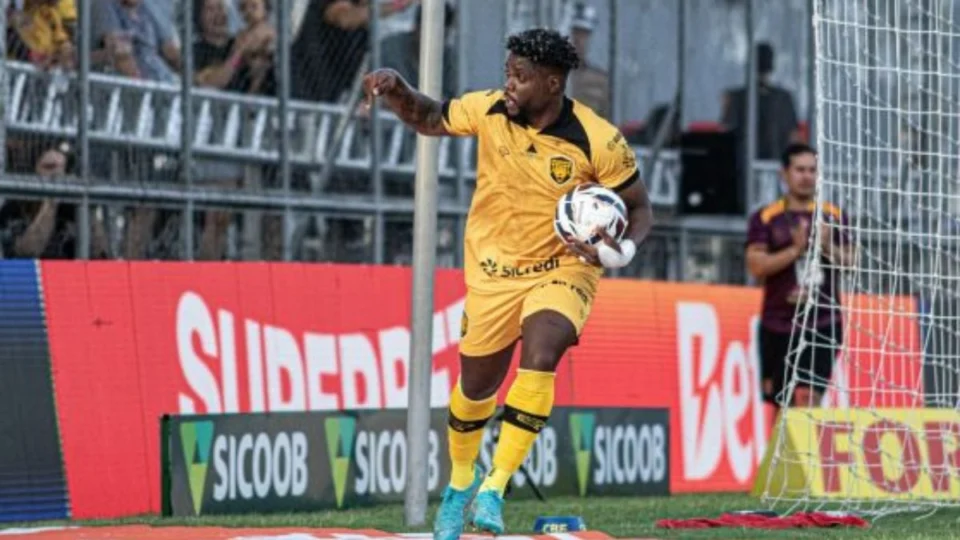 Amazonas empata contra o Atlético-GO e soma segundo ponto na Série B; veja momentos