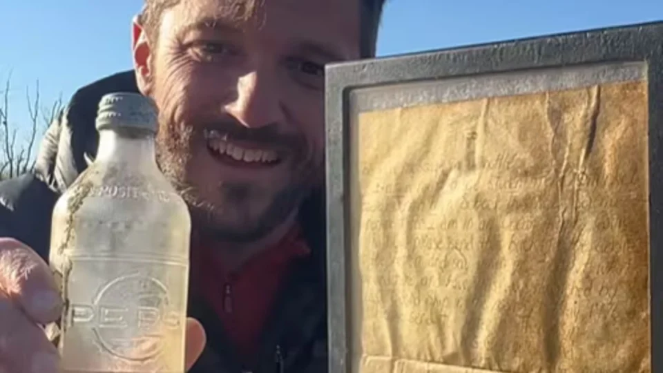 Autor de mensagem em garrafa lançada há 49 anos é achado: ‘Era para aula’