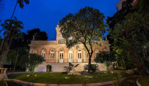 Com salários a partir de R$ 7,7 mil, Fundação Casa de Rui Barbosa publica editais de concurso; saiba quais as vagas e como se inscrever