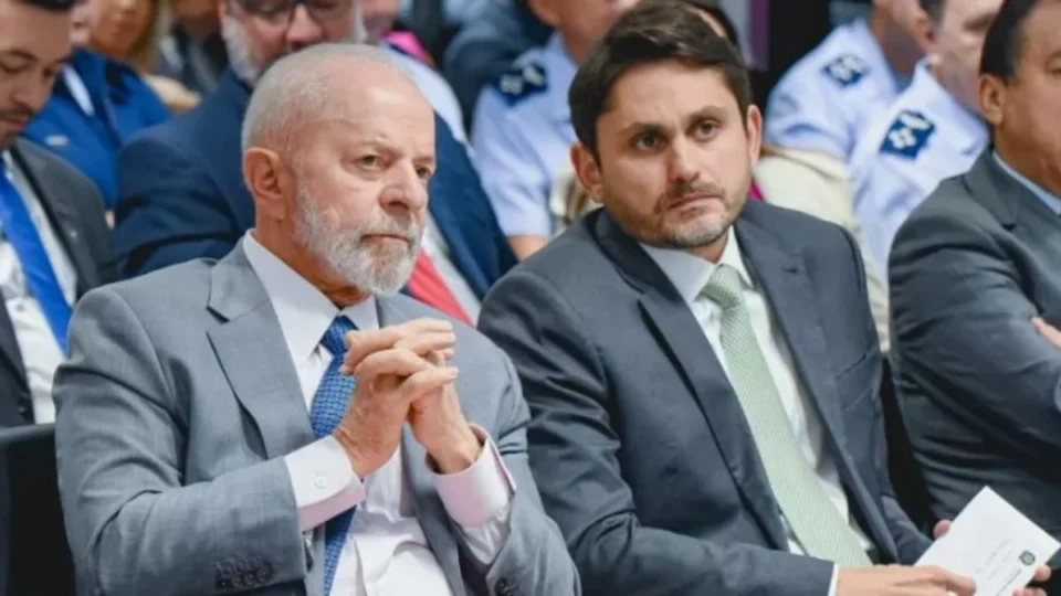 Juscelino Filho, ministro de Lula é denunciado por desvio de emendas; entenda polêmica