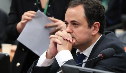 Quando um parlamentar pode ser cassado? Entenda o caso de Glauber Braga e o episódio com o MBL