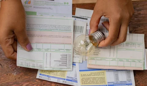 Governo prepara reforma do setor elétrico com isenção de tarifa para famílias de baixa renda