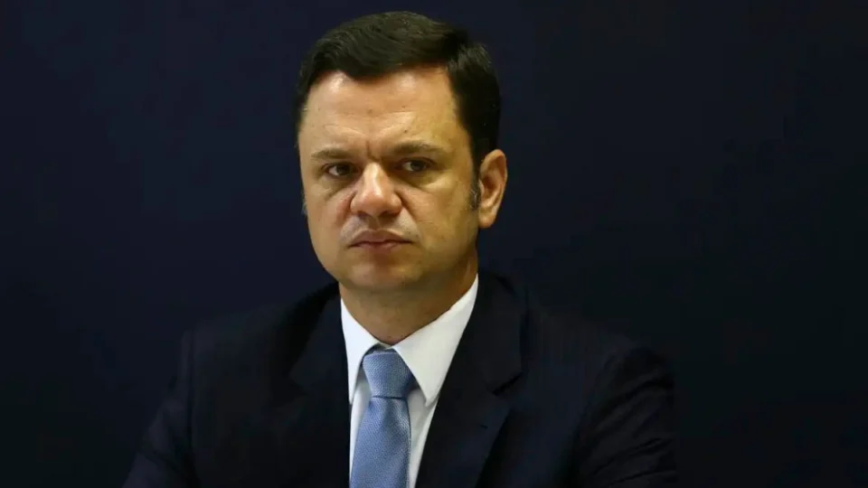 PF anuncia restrições ao ex-ministro Anderson Torres no Sistema Nacional de Armas; entenda