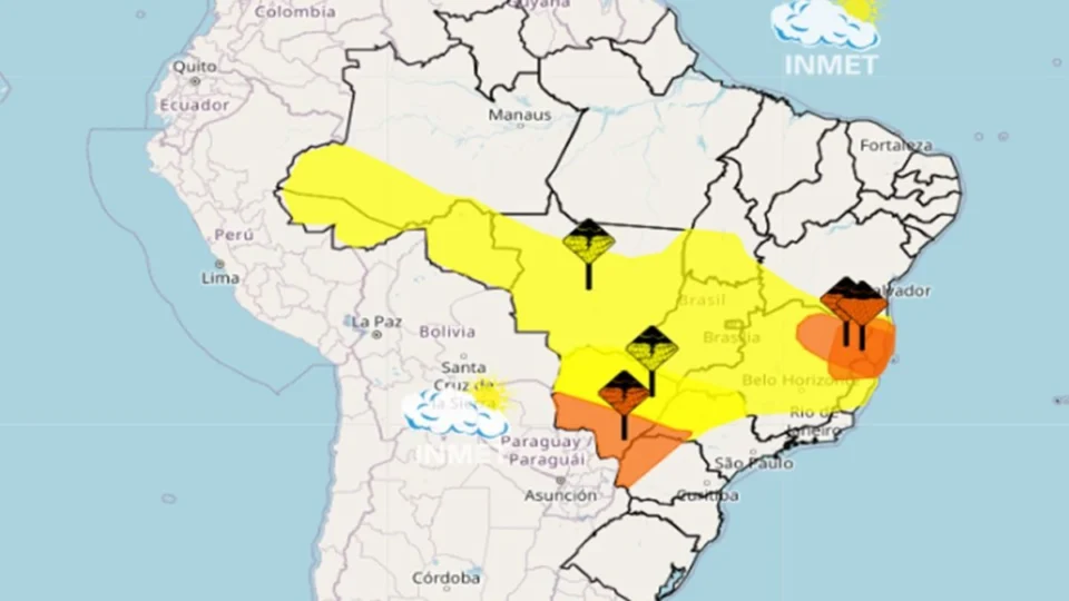 Alerta para chuvas intensas e ventos fortes durante o feriado em várias regiões do Brasil