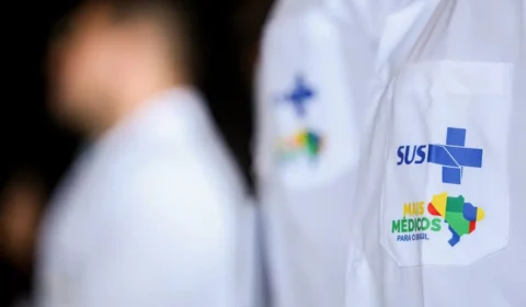 Entenda como 407 médicos formados fora do Brasil vão melhorar o SUS