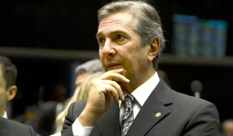 Reações à prisão de Collor: memes com Bolsonaro e indignação com o passado