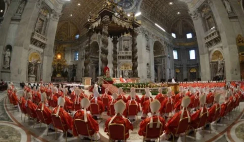 Vaticano define data do conclave após morte de Papa Francisco; veja quando será