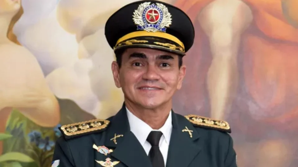 Comandante da PM investigado por venda ilegal de armas é nomeado secretário na Casa Militar de Roraima