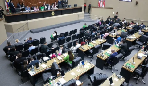 Quanto custa a política no Amazonas? Confira os gastos dos deputados estaduais e como consultar