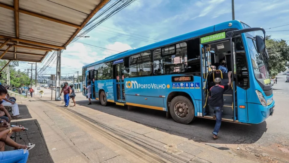 População comemora redução na tarifa de ônibus em Porto Velho