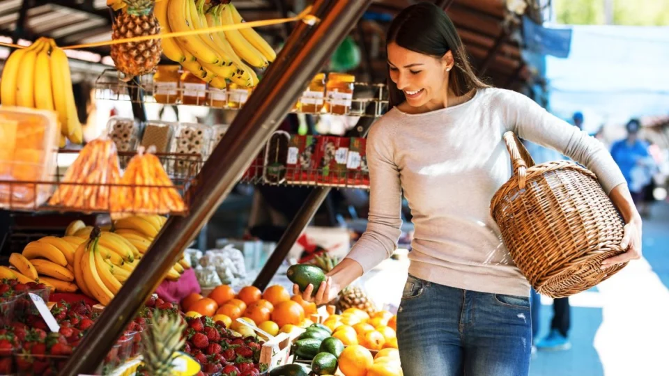 O que abre na Sexta-feira Santa e na Páscoa em Manaus? Veja programação do comércio