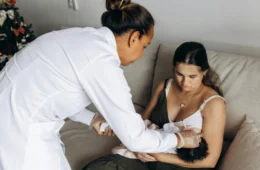 Depressão pós-parto: como identificar quando a tristeza materna vira doença?