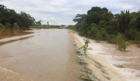 Cheia do rio Madeira isola Apuí e causa desabastecimento, no Amazonas