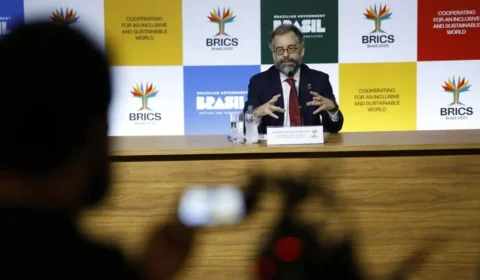 Brics: tarifaço e fundo ambiental são as prioridades dos chanceleres