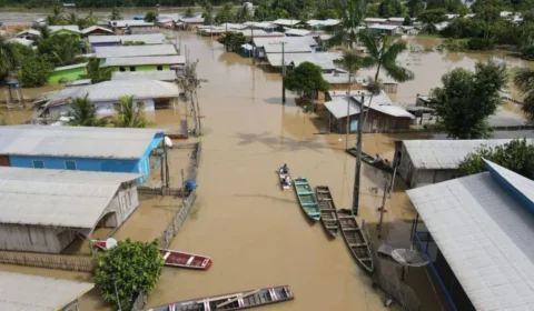 Cheia dos rios no Amazonas afeta 144 mil pessoas e deixa 13 municípios em situação de emergência