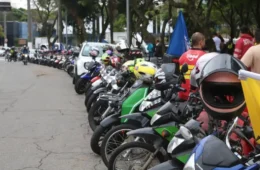 Mais de 30% dos entregadores de comida enfrentam insegurança alimentar