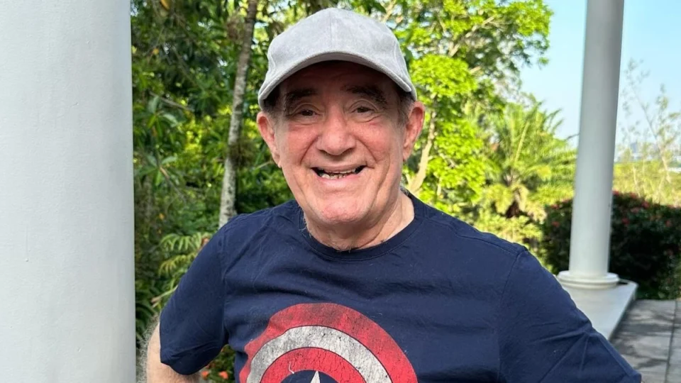 Filha de Renato Aragão trabalha de motorista e sofre preconceito em casa por ser lésbica