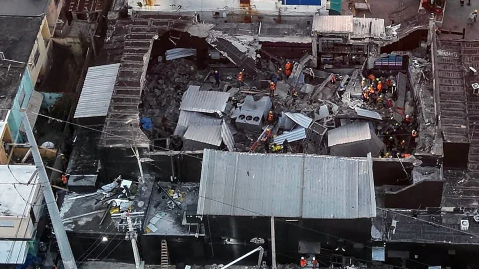 República Dominicana: Mais de 60 pessoas morrem após teto de boate desabar