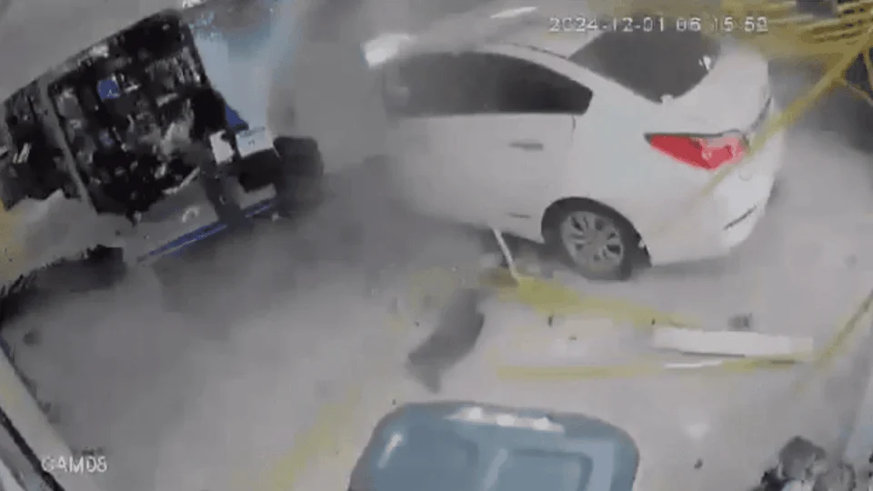 Mulher que invadiu distribuidora com carro em Palmas é indiciada por sete tentativas de homicídio; relembre o caso