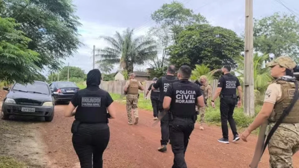 Operação mira grupo suspeito de tráfico de drogas e roubo de celulares em Roraima; veja detalhes