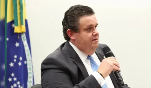 Fraudes, demissão e CPI: os primeiros dias turbulentos de Wolney Queiroz na Previdência Social