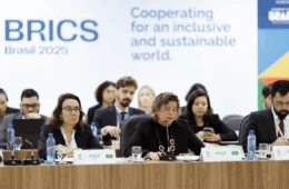 BRICS aprova plano conjunto de financiamento climático rumo à COP30