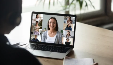 Como criar um curso online e transformar conhecimento em renda extra