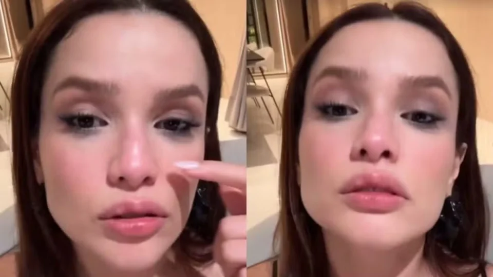 VÍDEO: Juliette se machuca ao bater rosto em porta de vidro e vai parar no hospital