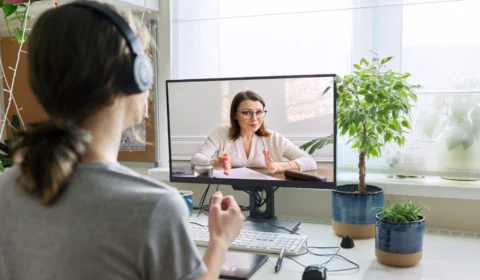 Ofereça consultorias rápidas e transforme conhecimento em renda extra