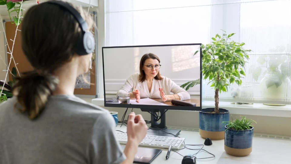 Ofereça consultorias rápidas e transforme conhecimento em renda extra