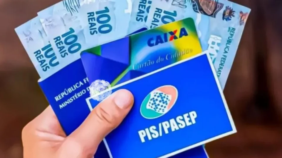 Caixa paga abono salarial para nascidos em julho e agosto; veja quem tem direito