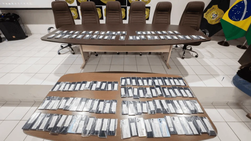 Polícia Civil faz intimações pelo WhatsApp para devolver celulares roubados no Acre