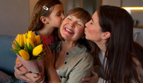 Que dia é o Dia das Mães? Veja frases para enviar neste domingo especial