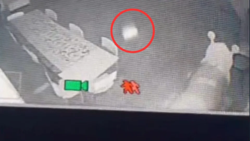 VÍDEO: câmeras flagram ‘vulto’ de uma criança em escola de Iranduba durante a noite