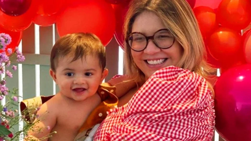 VÍDEO: filho de Marília Mendonça fala que sente saudade da mãe pela primeira vez; veja relato da avó