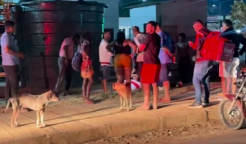 VÍDEO: homem é baleado na cabeça e fica agonizando em rua de Porto Velho