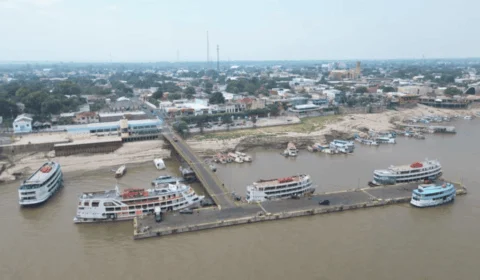 Preocupação com segurança leva à manutenção preventiva no porto de Parintins antes do Festival